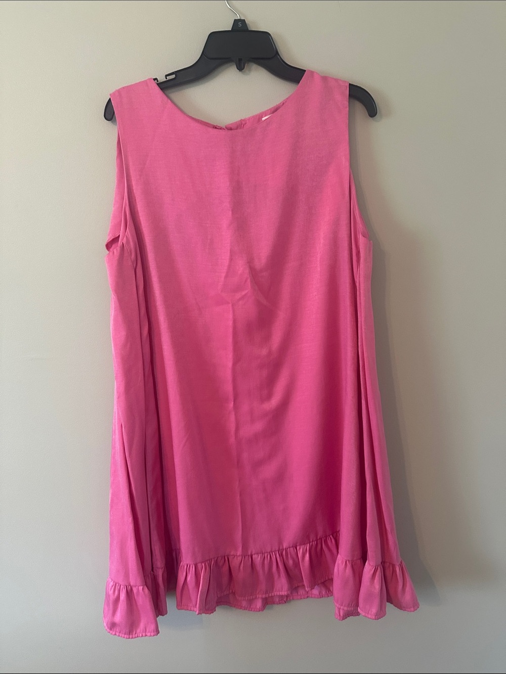 Sleeveless Ruffle-Hem Tunic Dress in Hot Pink